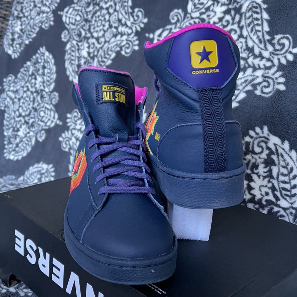 Converse Pro Leather Hi Obsidian/Hyper Magenta MEN`S - Picture 11 of 16
